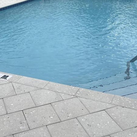 Avid Hotel - Ft Lauderdale Airport - Cruise By Ihg デイニア・ビーチ エクステリア 写真